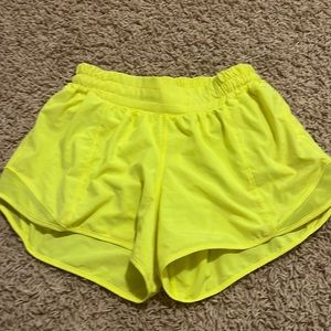 Electric lemon lululemon hotty hots